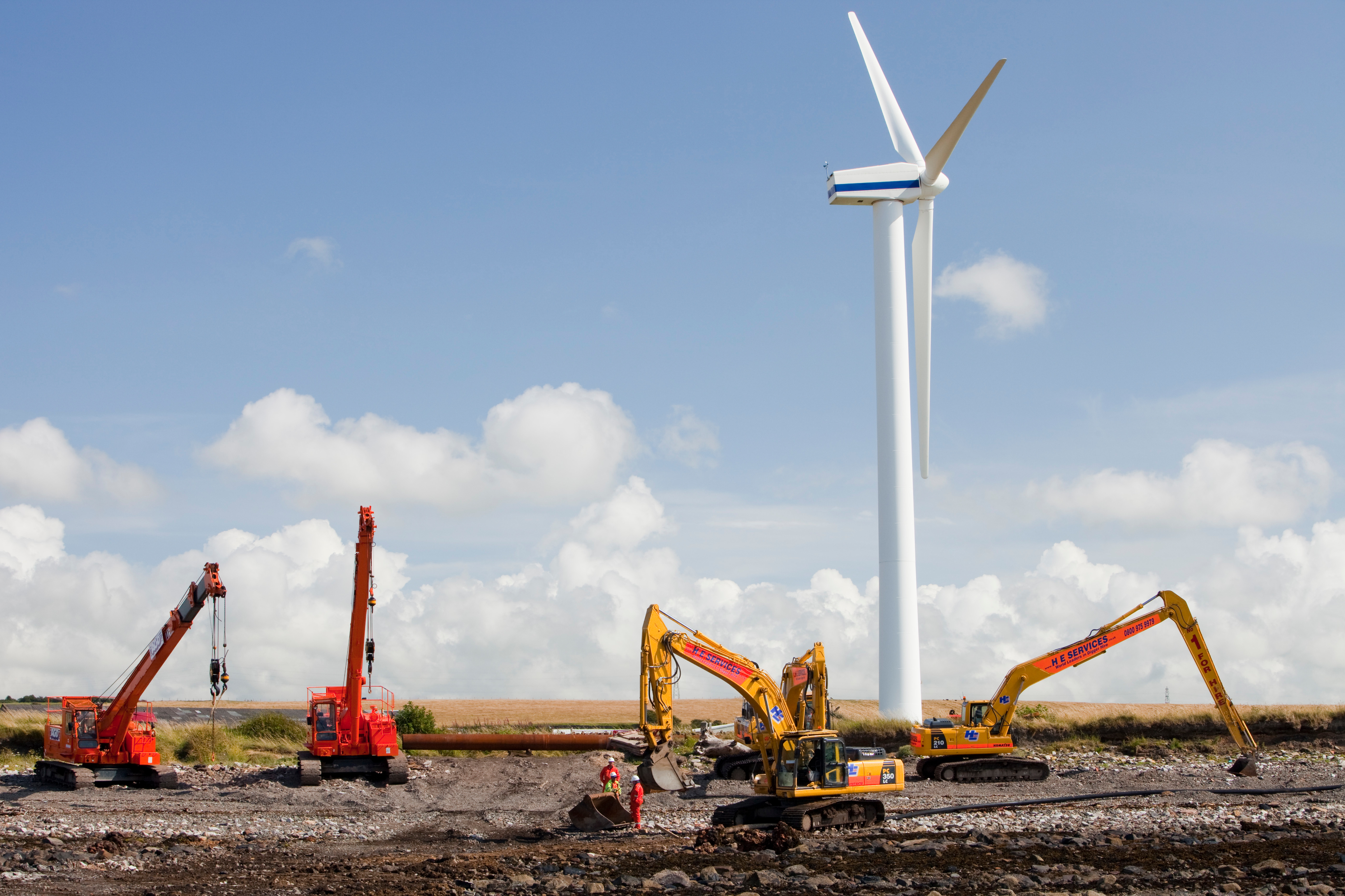 Investors make unprecedented commitment to net zero emissions | WWF